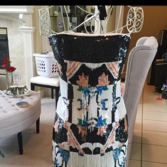 Size 8/10 Oscar Del Renta mirror tribal sequin pailette floor length grown - Picture 7 of 17